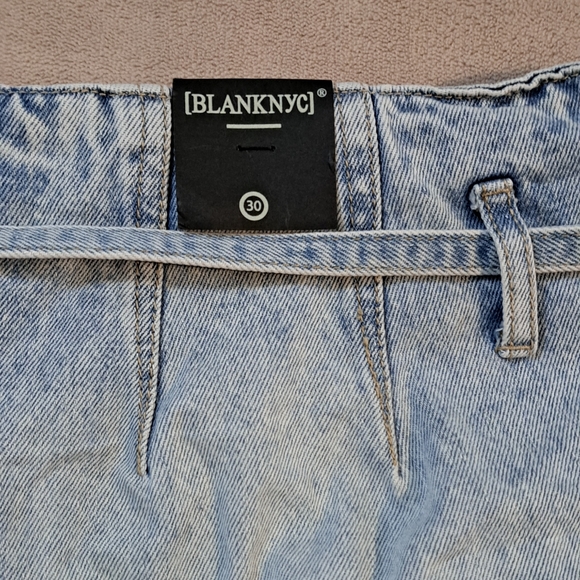 Blank NYC shorts - Picture 5 of 6